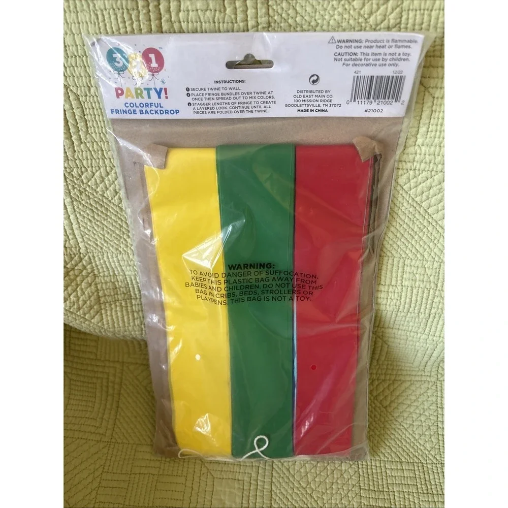 321 Party! Rainbow Fringe Backdrop Kit 54 12Ft Plastic Strands & 8ft of Twine